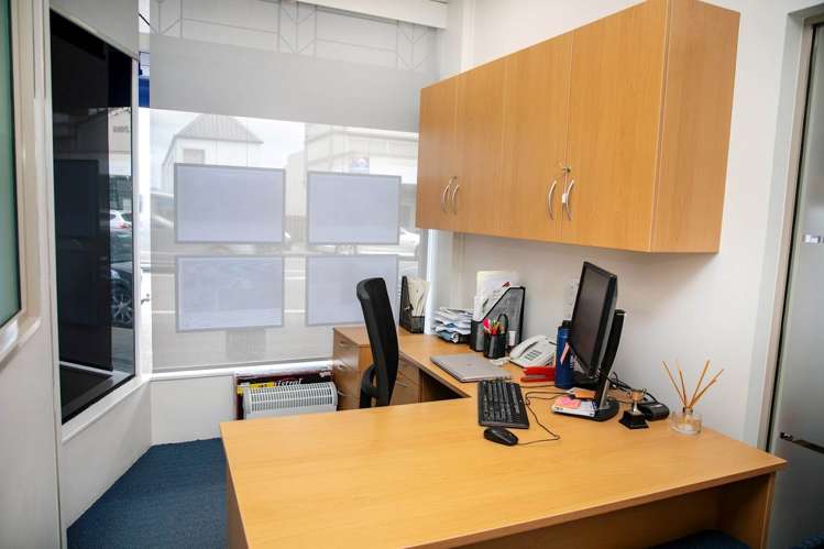 Shop 5/25 Commercial Road Helensville_8