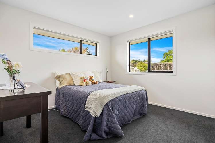 1B Riverdale Place Amberley_13