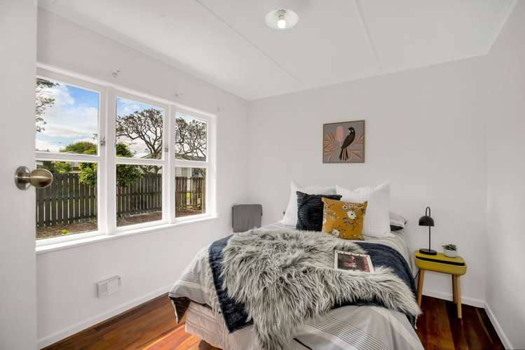 49 Frank Grey Place Otahuhu_13