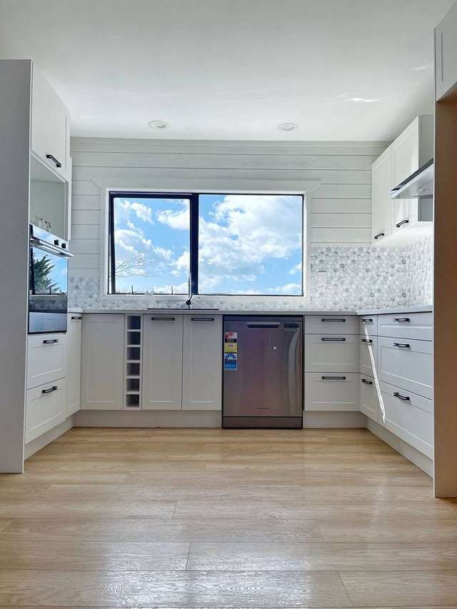 7 Coubray Place Botany Downs_1