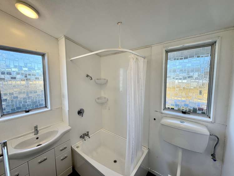 56 Hoffman Street Hokitika_5