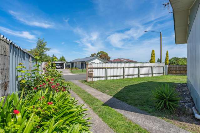 27 Liverpool Crescent Flaxmere_4