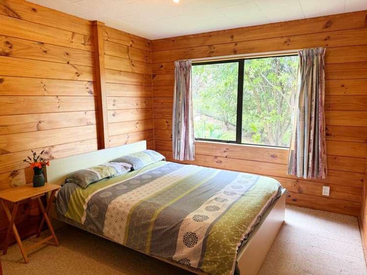 773 Whangaparapara Road Great Barrier Island_14