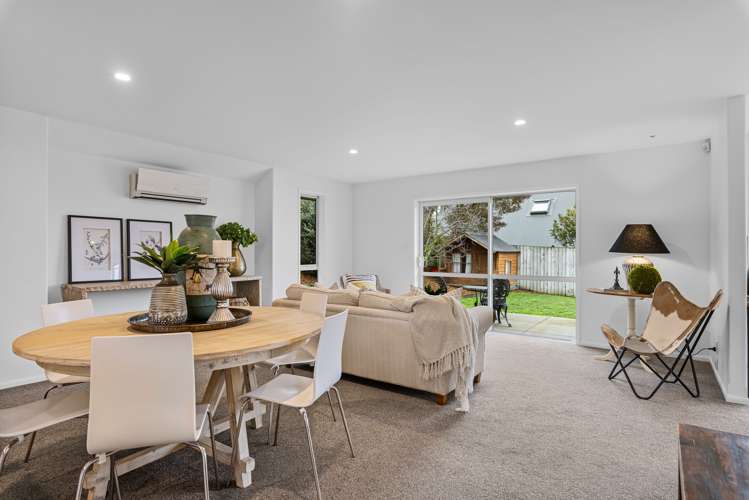 5 Gilders Grove Heathcote Valley_8