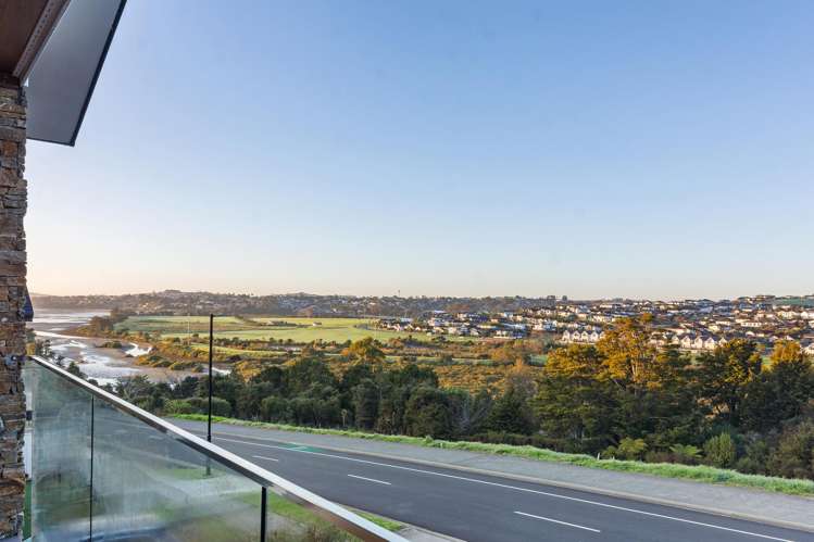 162 Arran Point Parade Orewa_20