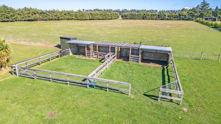 102 Glews Road Cust_53