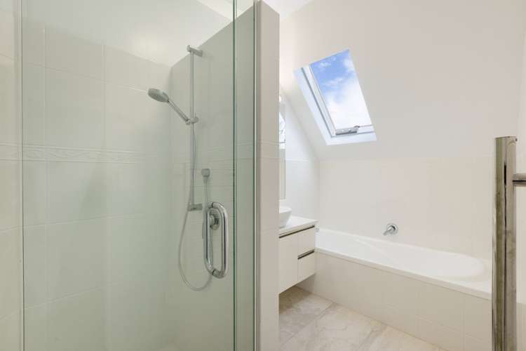 2/28 The Mall Mount Maunganui_16