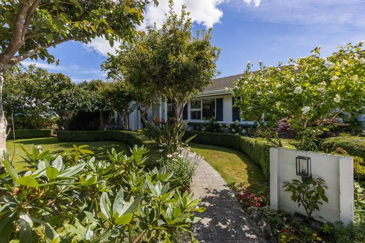 5 Matipo Street Waikanae_2