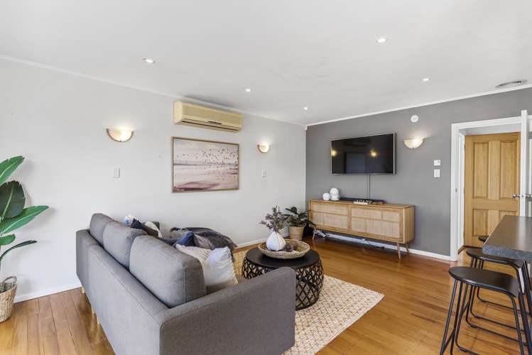 65 Shelly Bay Road Beachlands_8