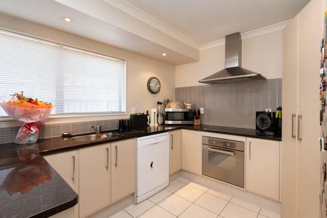 62 Levers Road Matua_1