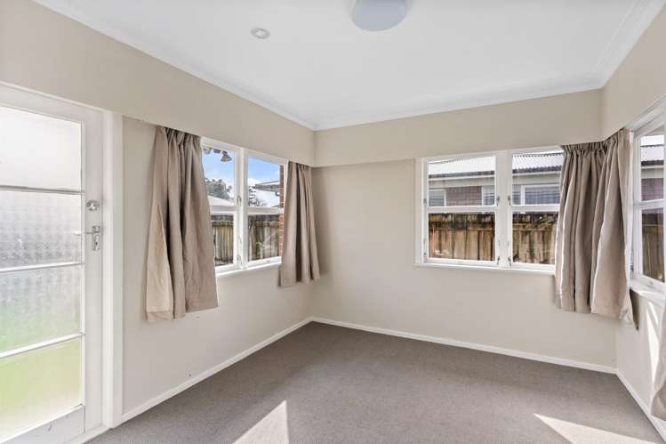 142 Clevedon Road Papakura_8