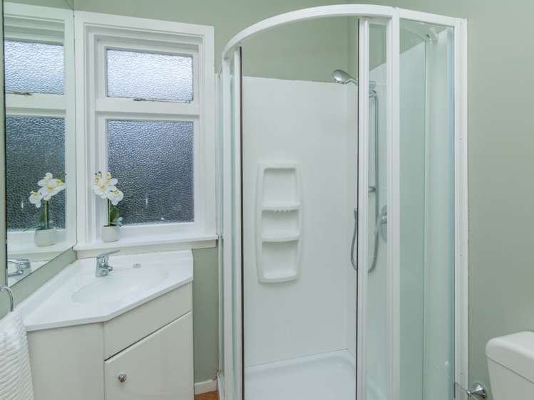 44 Windermere Road Papanui_7