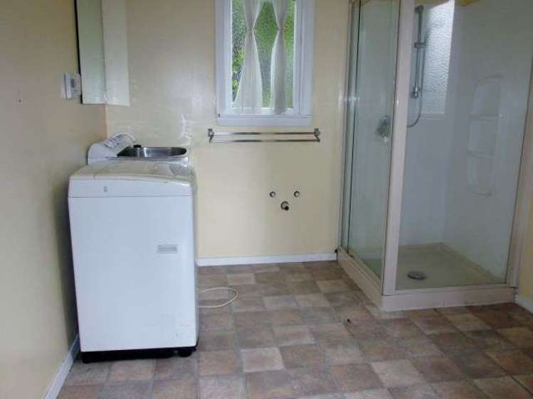 26 Munson Street Reefton_13