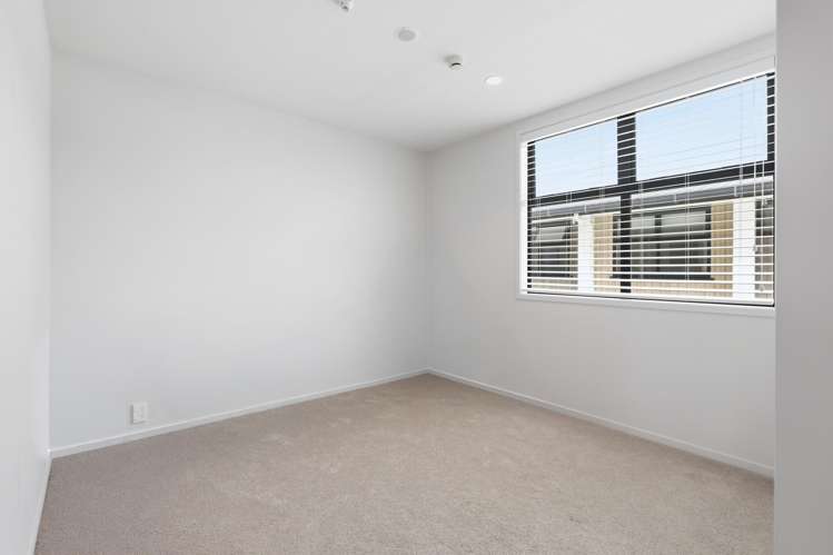 8/392 Hibiscus Coast Highway Orewa_13