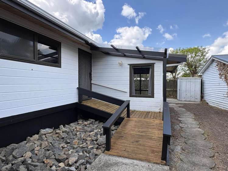8A Howden Road_0