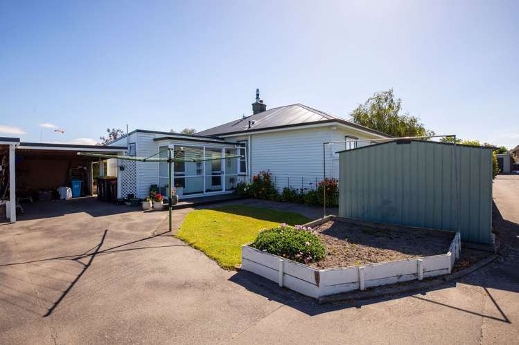 32 Harborough Street Watlington_24