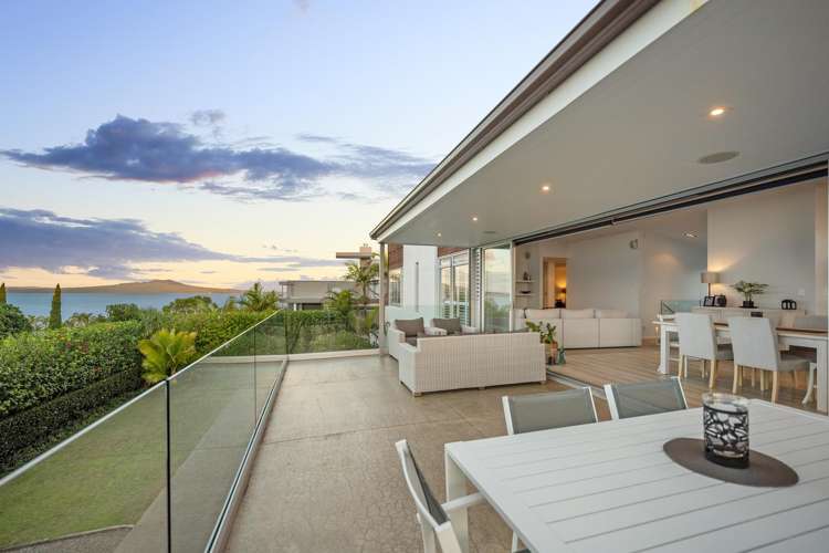12A Eastcliffe Road_1