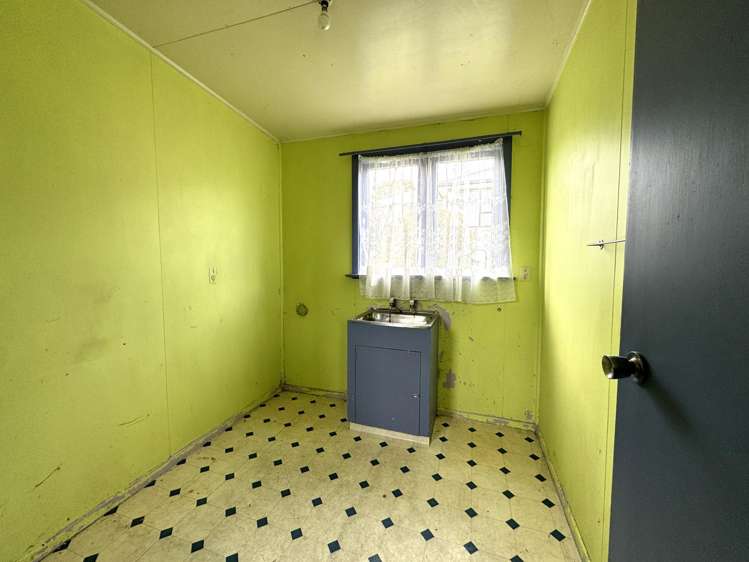 47 Lowestoft Street Balclutha_17