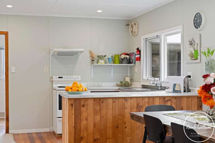 5 Regent Street Whakapirau_17