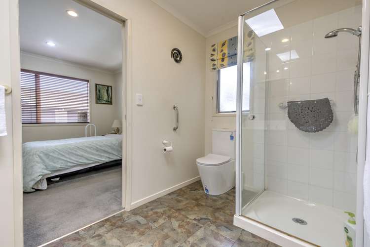 19/16 Rototuna Road Flagstaff_20