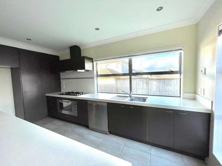 11 Bendemeer Place Flat Bush_2