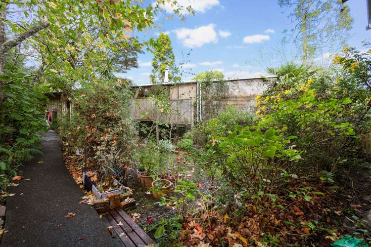 29 Onedin Place Titirangi_4