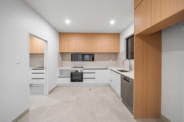 169 Henwood Road Westgate_4