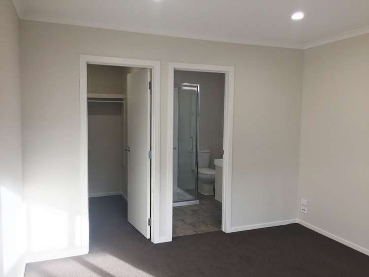 4/15 Cook Street Hamilton East_10