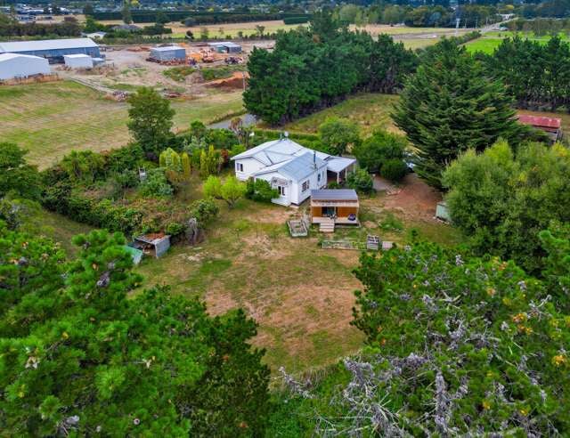 136 Lincoln Road Carterton_1
