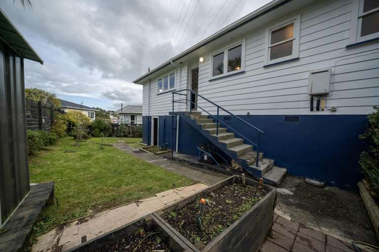 25 Brooker Grove Newlands_11