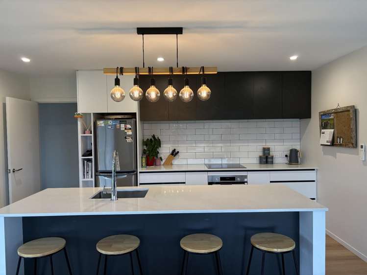 35 Collisson Street 1473_1