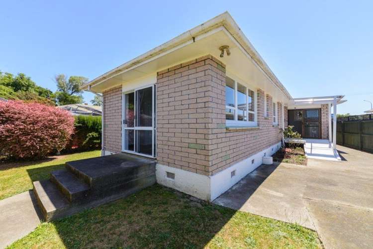 5 Lakings Road Springlands_25