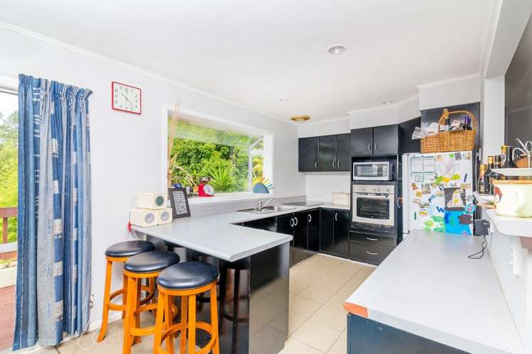 158 Godley Road Titirangi_8