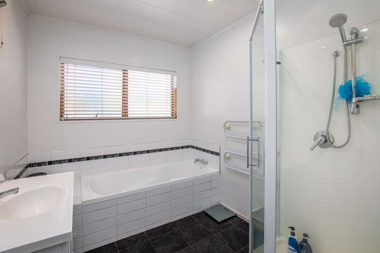 18 Blackmore Crescent Alexandra_5