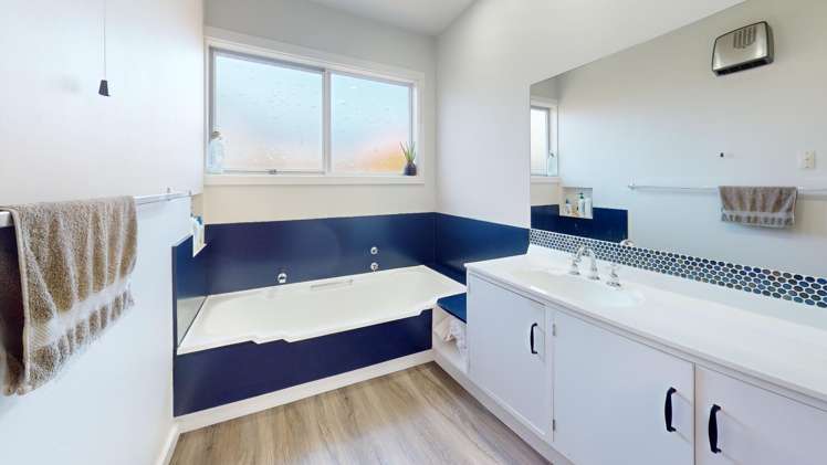 20 Queens Drive Allenton_15