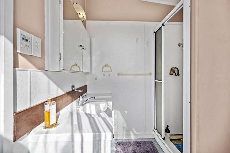 34 Main Road Raglan_10