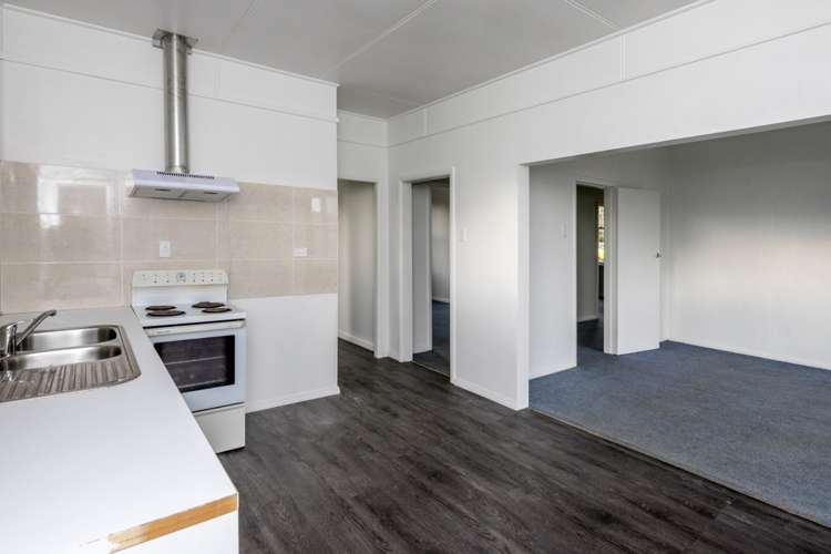 12 Stuckey Street Levin_3