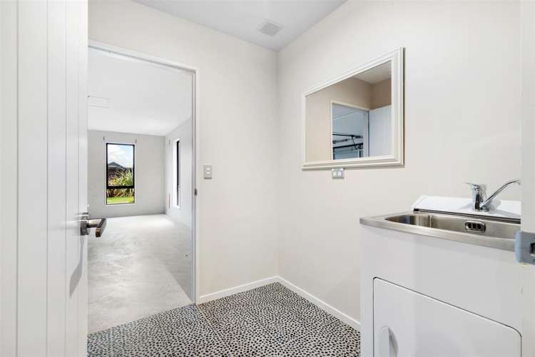 6 Hovingham Court Jacks Point_15