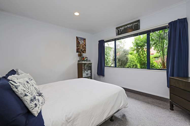 3 Knightsbridge Place Taradale_13
