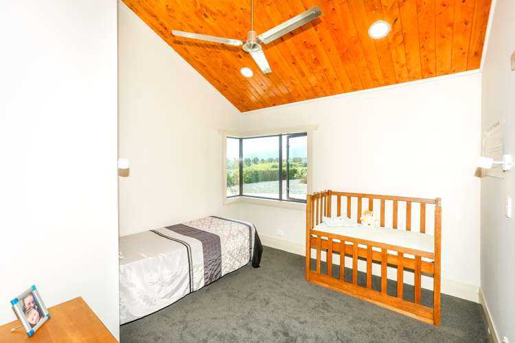 357 Lower Timaru Road Tataraimaka_11