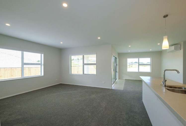 39 Fairwater Road Warkworth_2