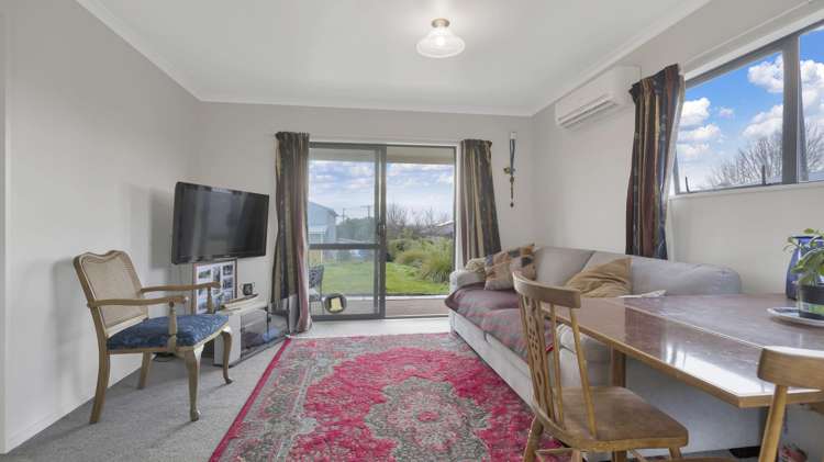 69 Princes Street Waikari_11