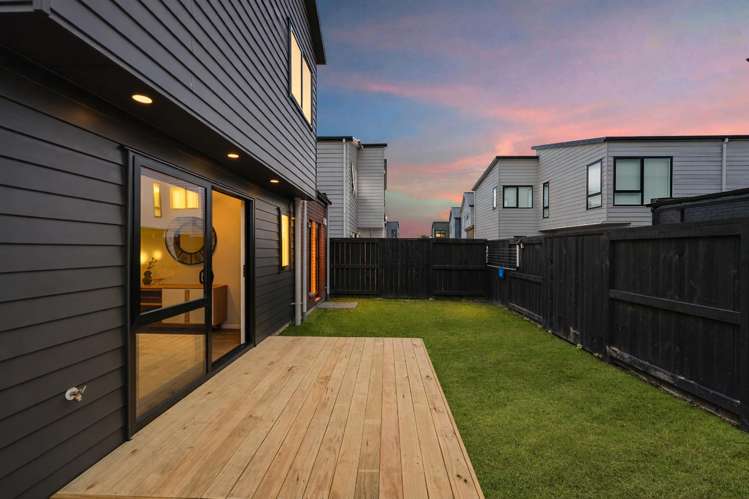 17 Absolum Crescent Chartwell_24