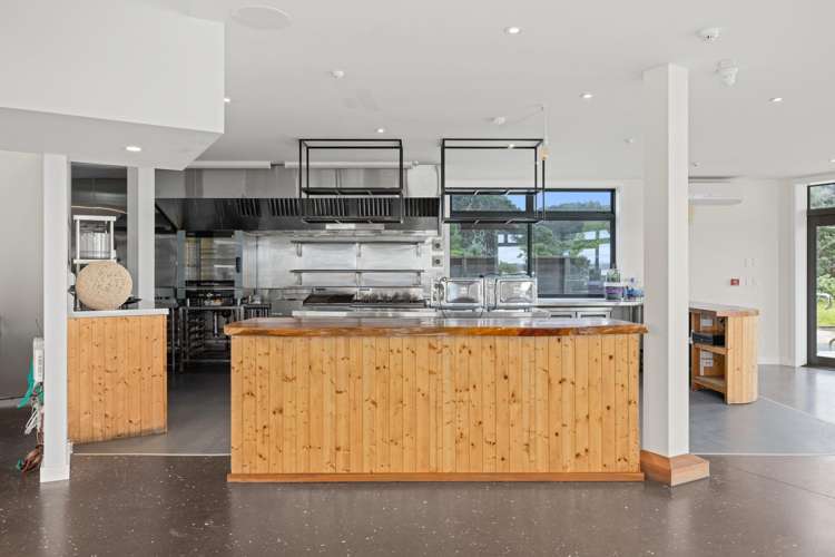 70 Kokihi Lane Snells Beach_6