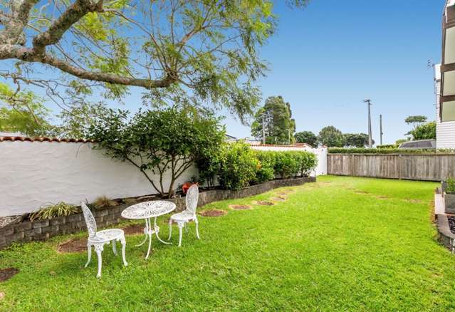 A/37 Beach Road Manly_2