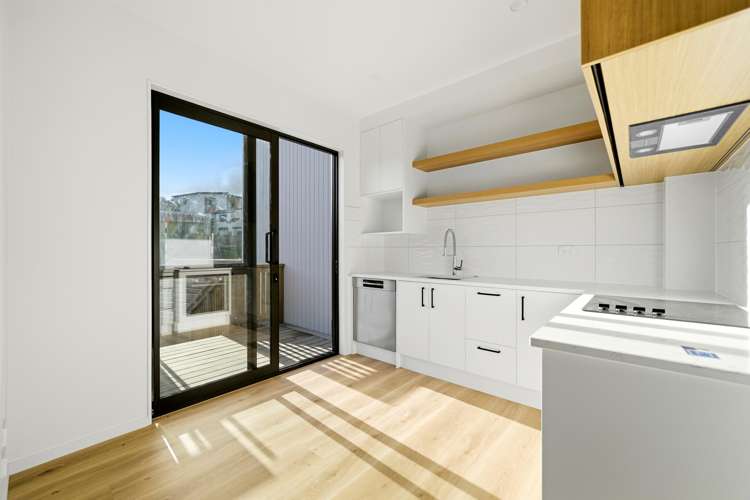 2 West Harbour Drive West Harbour_18