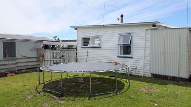 7 Rennie Place The Pines Beach_1