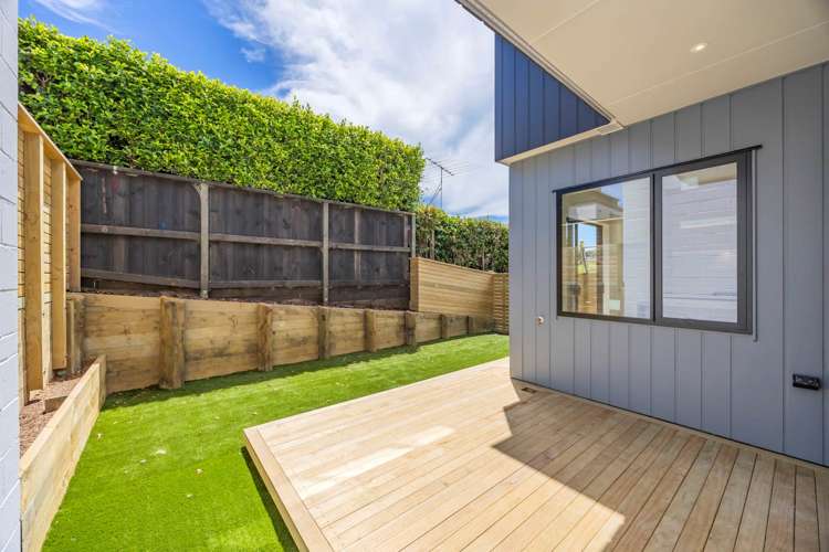 2/3a Long Bay Drive Torbay_13