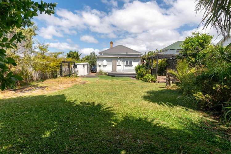 76 Roberton Road 10016_11