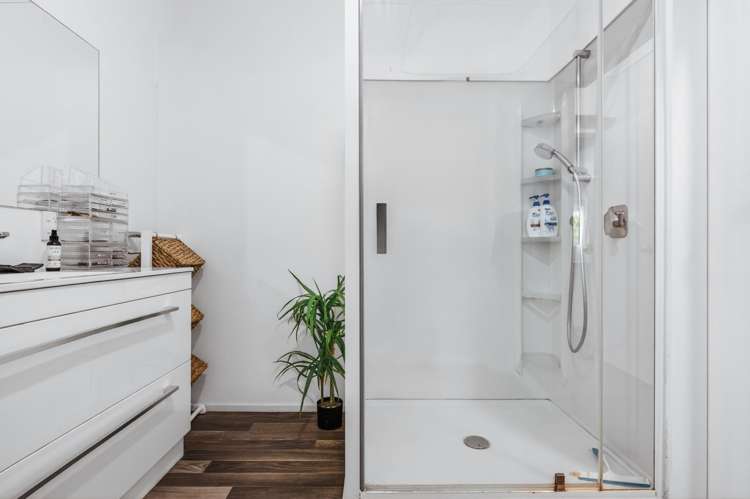 1/16 Sunset Street Hilltop_18